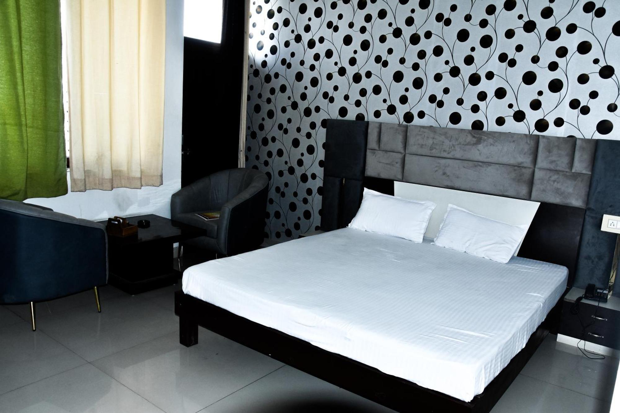 Sangam Hotel Chirawa Dış mekan fotoğraf