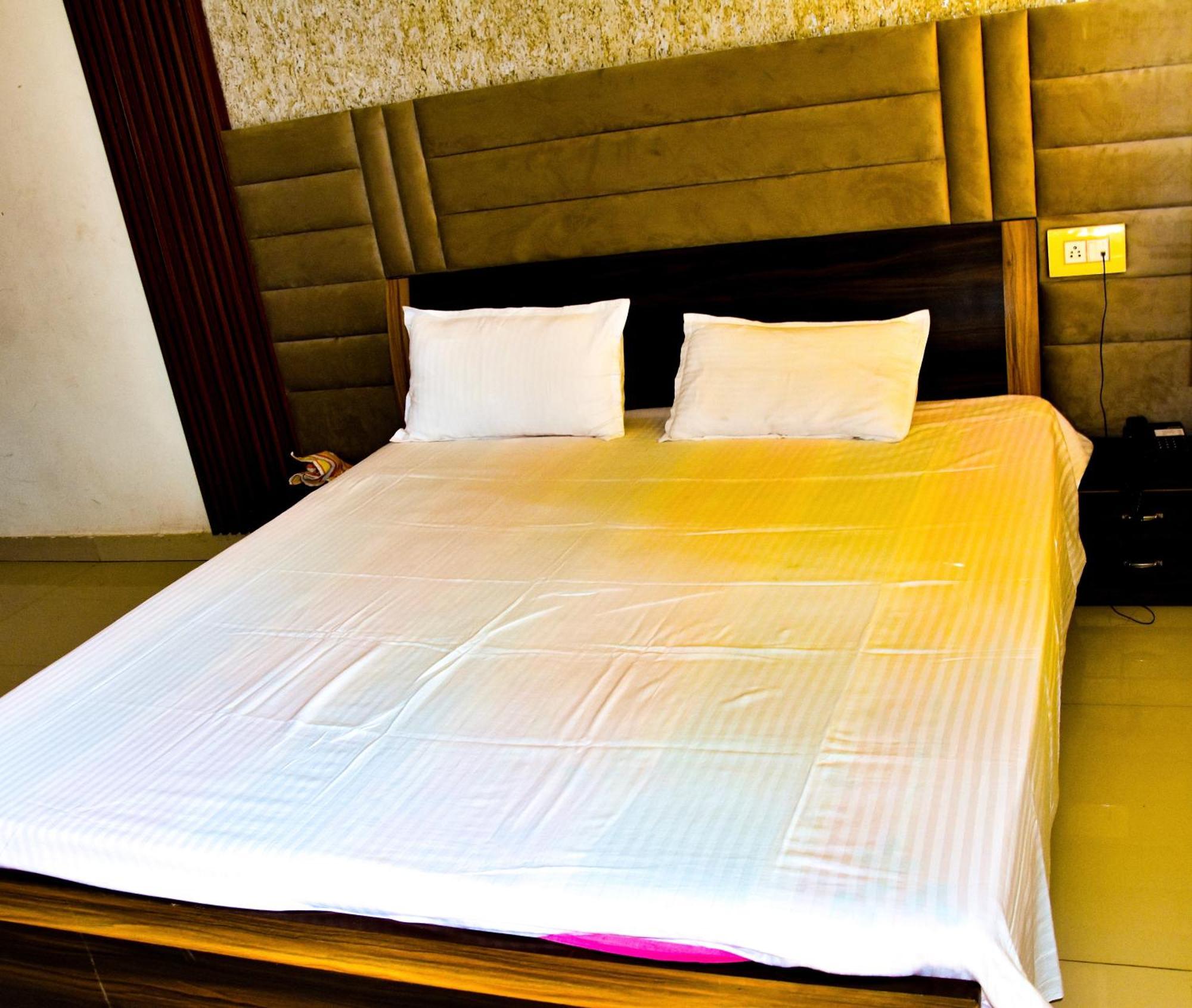 Sangam Hotel Chirawa Dış mekan fotoğraf